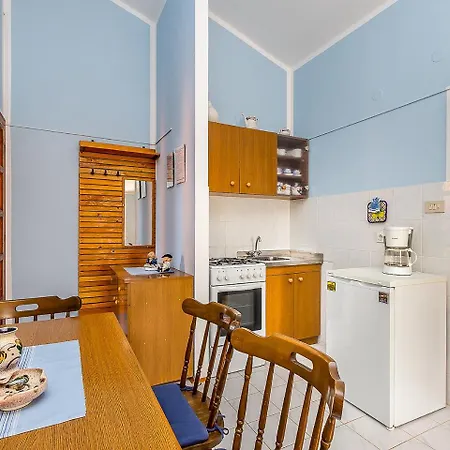 Apartment Kaporalin Vinkuran